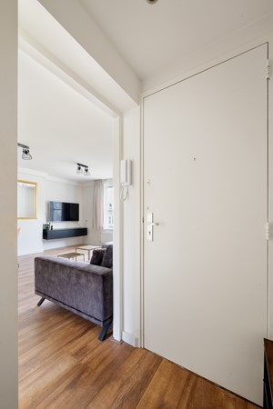 Medium property photo - Vincent van Goghstraat 198, 1072 DA Amsterdam